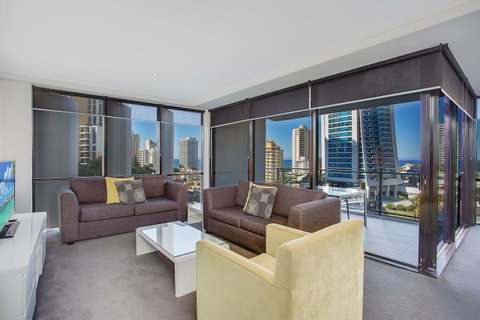 Mantra Circle On Cavill - Accommodation Gold Coast 21