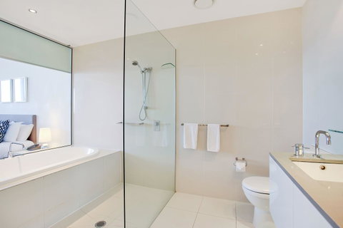 Mantra Circle On Cavill - Accommodation Gold Coast 16