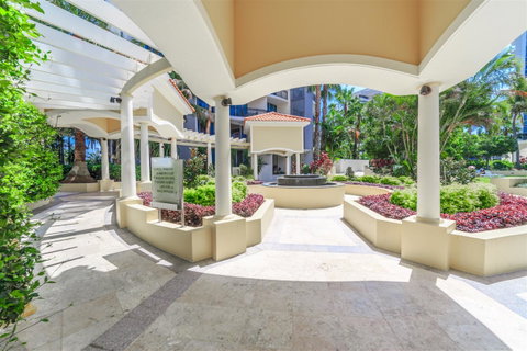 Towers Of Chevron - Private Apartment - Accommodation Gold Coast 15