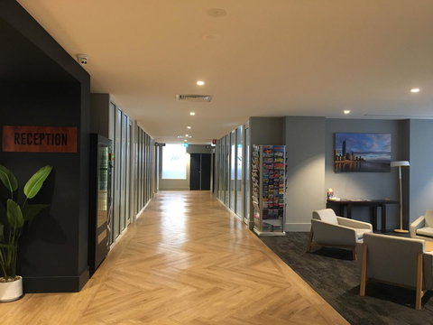 Woodroffe Hotel - Accommodation Gold Coast 6