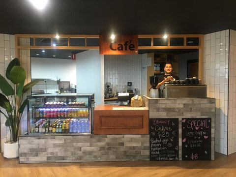 Woodroffe Hotel - Accommodation Gold Coast 3