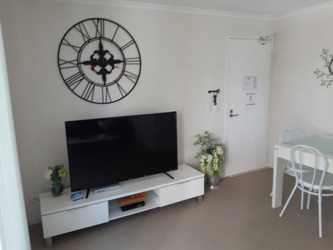 Surfers Beach Resort One - Accommodation Gold Coast 4