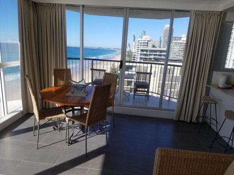 Golden Sands On The Beach - Absolute Beachfront Apartments - Accommodation Gold Coast 28