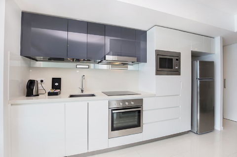 Gold Coast Private Apartments - H Residences, Surfers Paradise - Accommodation Gold Coast 24