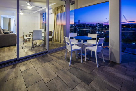 Direct Collective - Pavilion And Governor On Brookes - Accommodation Gold Coast 14