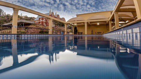 The Robert Towns - Accommodation Gold Coast 0