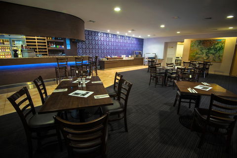 The Robert Towns - Accommodation Gold Coast 1