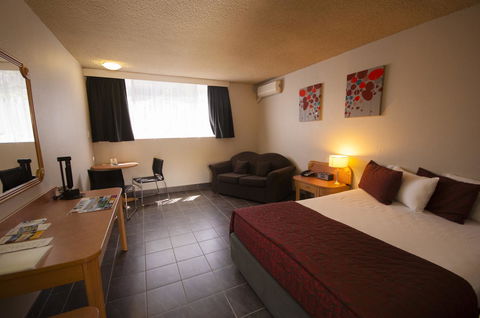 The Robert Towns - Accommodation Gold Coast 22