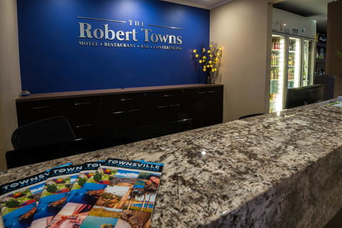 The Robert Towns - Accommodation Gold Coast 2