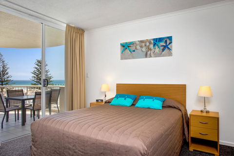 Kirra Beach Apartments - Gold Coast 4U 25