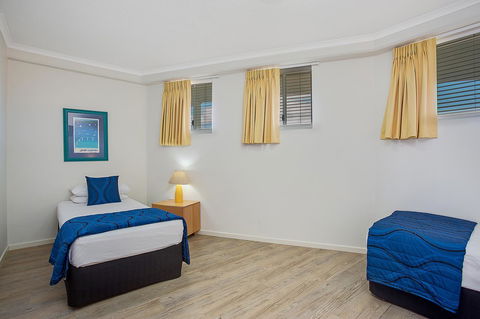 Kirra Beach Apartments - Gold Coast 4U 17