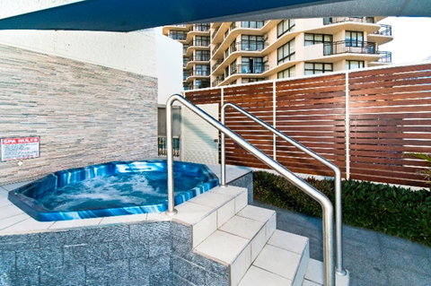 Surfers International Apartments - Accommodation Gold Coast 39