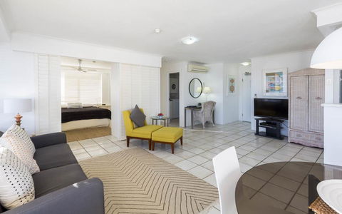 South Pacific Plaza - Official - Gold Coast 4U 25