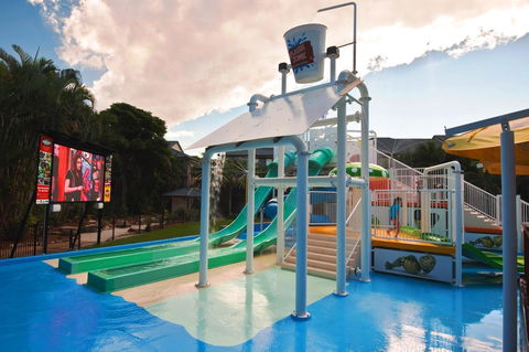Turtle Beach Resort - Gold Coast 4U 4