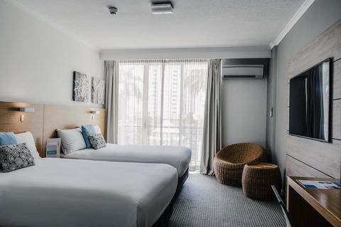 Novotel Cairns Oasis Resort - Accommodation Gold Coast 3