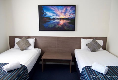 Sugar Country Motor Inn - Gold Coast 4U 10