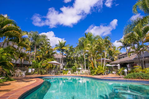 Bay Of Palms - Accommodation Gold Coast 14