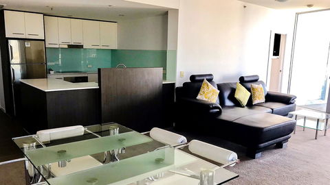 Oaks Townsville Gateway Suites - Gold Coast 4U 3