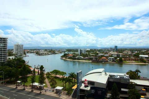 PeepSleep Chevron Towers - Accommodation Gold Coast 43