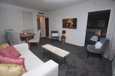 PeepSleep Chevron Towers - Accommodation Gold Coast 18