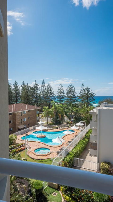 2nd Avenue Beachside Apartments - Gold Coast 4U 1