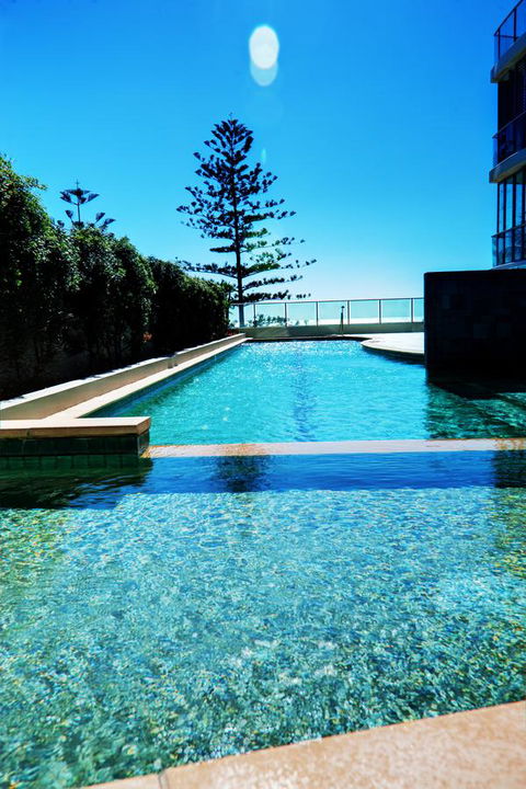 Reflection On The Sea - Gold Coast 4U 23