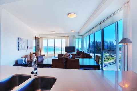 Reflection On The Sea - Gold Coast 4U 6
