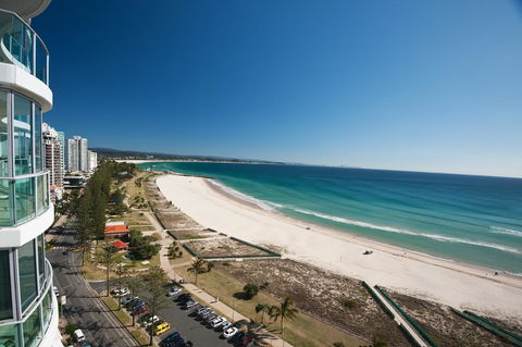 Reflection On The Sea - Gold Coast 4U 19