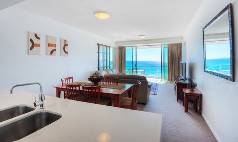 Reflection On The Sea - Gold Coast 4U 33
