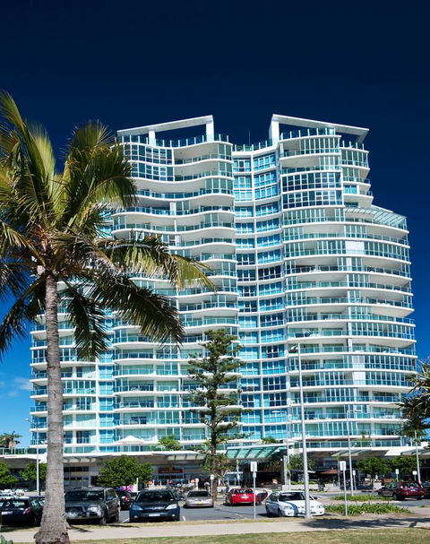 Reflection On The Sea - Gold Coast 4U 25