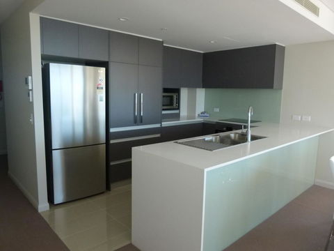 Pure Kirra - 1 Gold Coast 10