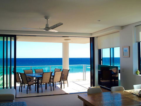 Pure Kirra - 1 Gold Coast 7