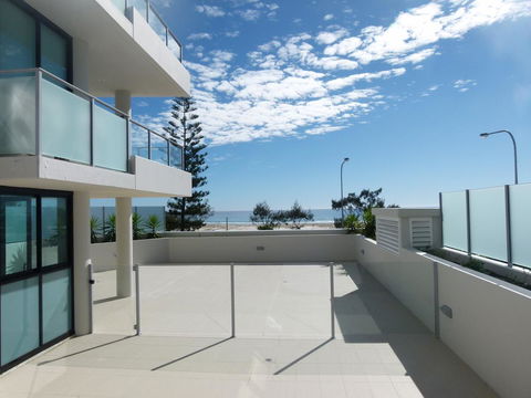 Pure Kirra - 1 Gold Coast 17