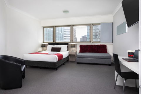 George Williams Hotel - Accommodation Gold Coast 4