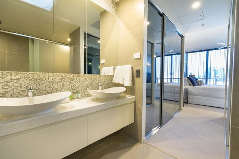 Arena Apartments By CLLIX - Gold Coast 4U 14