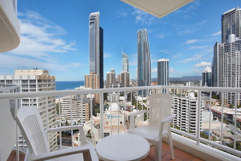 Moroccan Resort - HR Surfers Paradise - Accommodation Gold Coast 18
