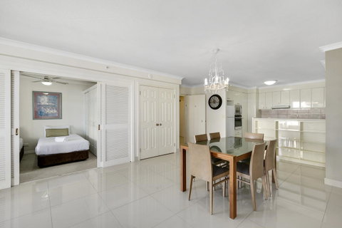 Moroccan Resort - HR Surfers Paradise - Accommodation Gold Coast 32