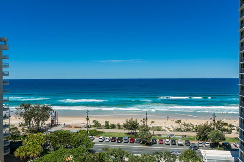 Moroccan Resort - HR Surfers Paradise - Accommodation Gold Coast 2