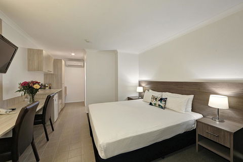 Smart Motels Bert Hinkler - Gold Coast 4U 21