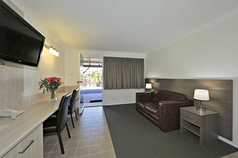 Smart Motels Bert Hinkler - Gold Coast 4U 29
