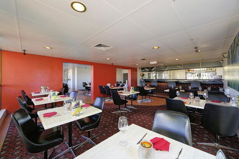 Smart Motels Bert Hinkler - Gold Coast 4U 8
