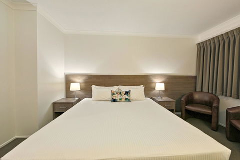 Smart Motels Bert Hinkler - Gold Coast 4U 20