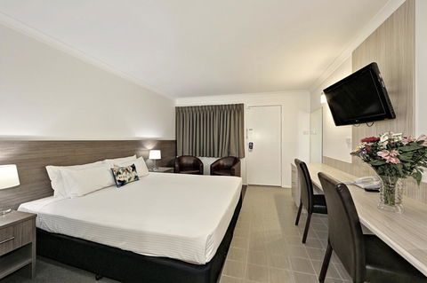 Smart Motels Bert Hinkler - Gold Coast 4U 22