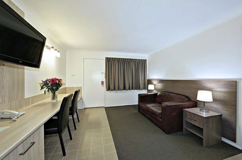 Smart Motels Bert Hinkler - Gold Coast 4U 30