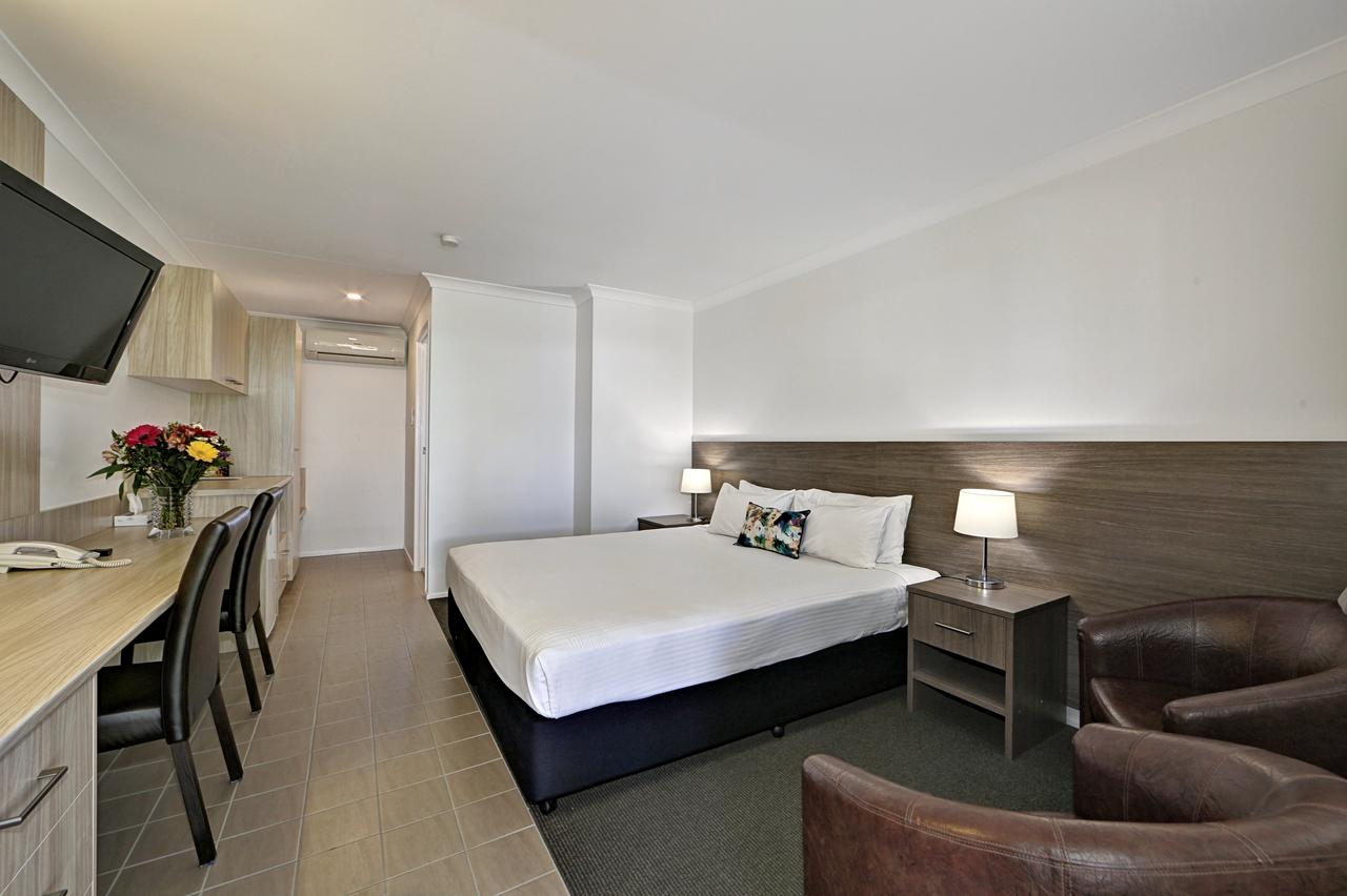 Millbank QLD Gold Coast 4U