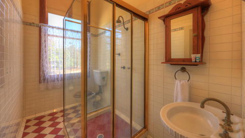 The Park Motel - Accommodation Gold Coast 2