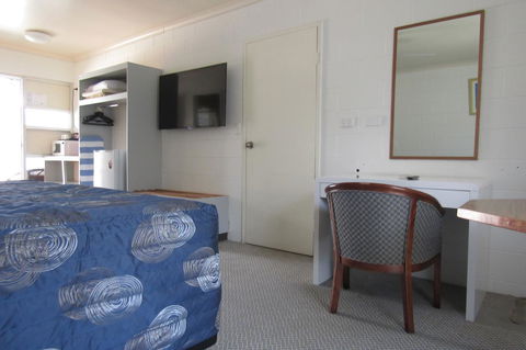 The Park Motel - Accommodation Gold Coast 5
