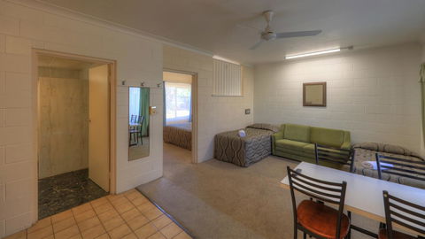 The Park Motel - Accommodation Gold Coast 25