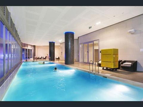 H Star Residences-- Paradise Stayz - Accommodation Gold Coast 16
