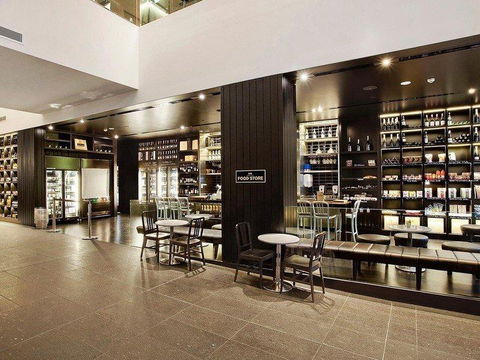 H Star Residences-- Paradise Stayz - Accommodation Gold Coast 22